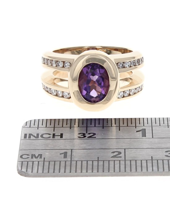 Gauthier Amethyst and Diamond Split Shank Ring in Yellow Gold